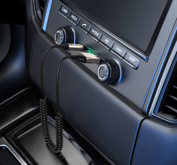 Адаптер AUX Bluetooth 5.0 AUX с микрофоном UGREEN CM309 (70601)