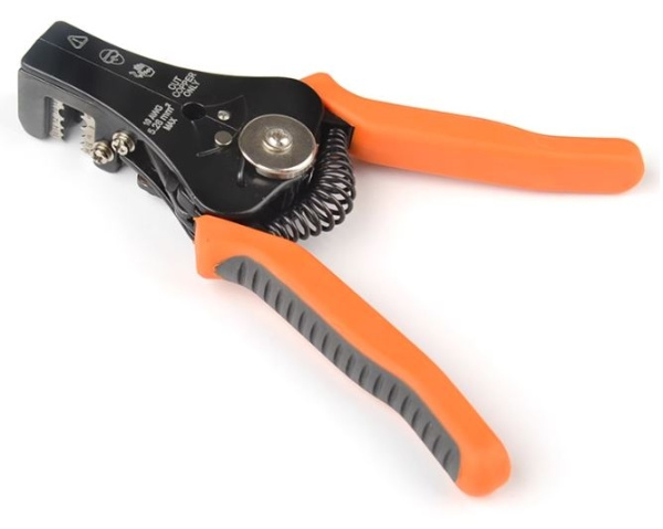 Стриппер Iwiss IWS0822, 0.3..8мм2, автоматический