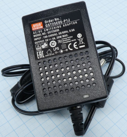 Блок питания сетевой,  5в,  4а, 20вт, 5.5*2.1мм (+), сетевая вилка, Mean Well GST25E05-P1J