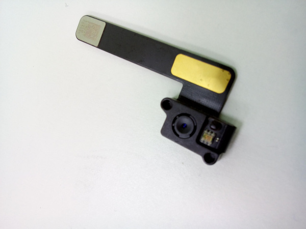 Камера iPad Air передняя