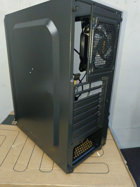 Распродажа! Корпус ATX Б_БП BaseTech eXtreme GFX-02 [BT-GFX-02-RGB](вмятины)