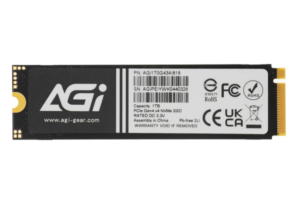 SSD-накопитель M.2 1Тб AGI AI818 [AGI1T0G43AI818-CB](3D NAND,NVMe,4700/2800 Мб/с/графеновый рассеиватель тепла)