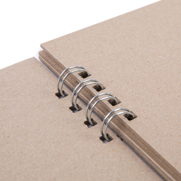 Заготовка для альбома (на пружинке) 1250 г/квм "Mr.Painter" ZKL-06 A5 19.8 x 14 см 6 л. 01 Серебристая пружина