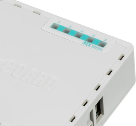 Маршрутизатор Mikrotik hEX (RB750Gr3) no_wi-fi 1000_Mbps 5xLAN