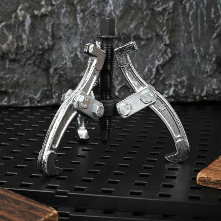 Съемник подшипников Deli DL-S3, трехзахватный, сталь 45#