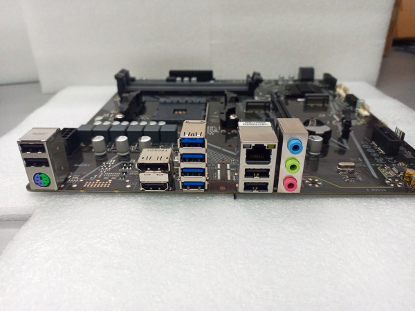 Распродажа! Мат.плата SocAM4 AMD B550 Gigabyte B550M K (техническое обслуживание)