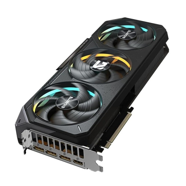 Видеокарта GeForce RTX5070 Gigabyte 12Гб GAMING OC GDDR7,192bit,HDMI,3DP (GV-N5070GAMING OC-12GD 1.0) ret