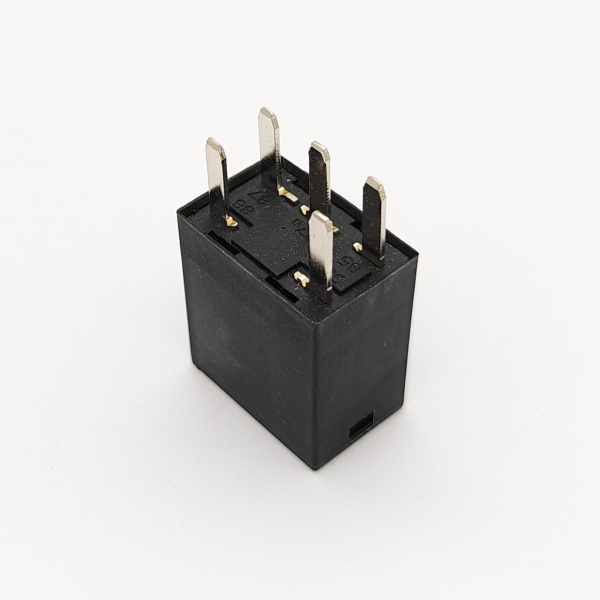 Реле электромагнитное DC 12в, 30а, SPDT, 22.5*15*25.5мм, Omron 21911C 05269988AA