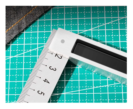 Линейка треугольная 120*170мм(130*180мм), сталь+алюминиевое основание, Deli DL303150