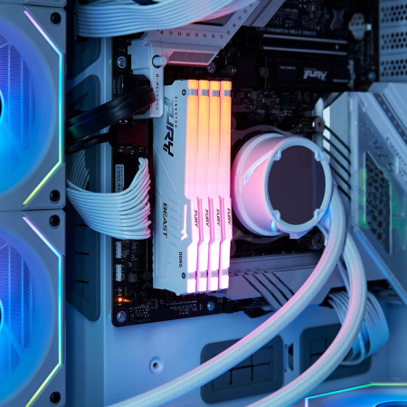 Память оперативная/ Kingston 32GB 5600MT/s DDR5 CL36 DIMM FURY Beast White RGB EXPO
