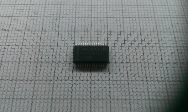 Микросхема MAX1902