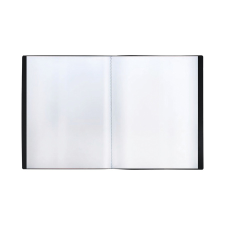 Папка с 100 вкл. СТАММ 30мм, 600мкм. черная (ММ-32212)