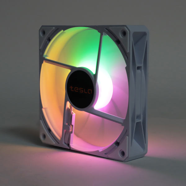 Кулер в корпус 120x120x25 TESLA RGB120 LW3 (hydrodynamic/1200rpm/3pin+molex/FRGB/белый)(набор из 3 кулеров)[TSL-120-LW3]