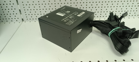 Распродажа! Блок питания 700Вт 1STPLAYER FK 700W (APFC,120мм,2PCI,6SATA)[PS-700FK](царапины)