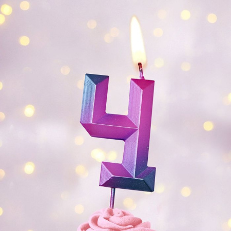 Свеча "Цифра 4" Пурпурные грани. 4,3см. Омский свечной (6464)