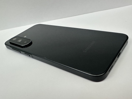 Распродажа! Смартфон Samsung Galaxy A36 SM-A366 12Гб 256Гб Awesome Black 6.7", AMOLED, 2340*1080, 4*2.4+4*1.8ГГц, 50+8+5Мп, 12Мп, 5G, (потертости)