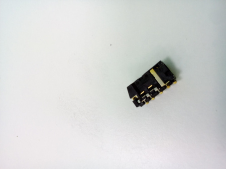 Разъём гарнитуры LG D821