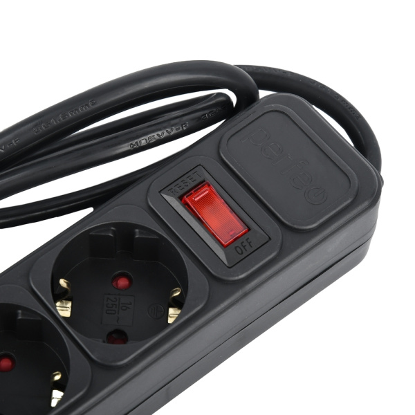 Сетевой фильтр  1.8м, 5 розеток Perfeo, REAL POWER, 16А, 3500Вт, с выключателем, тройная защита, черный