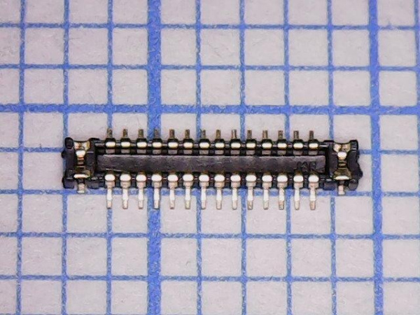 Коннектор шлейфа дисплея iPhone 5c