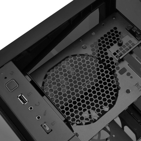 Корпус для ПК Silverstone Bad Pack SST-LD03B-AF TO-LD03-BK-GLASS AND AIR FLOW VENT-SST  (810256) bp