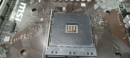 Распродажа! Мат.плата SocAM4 AMD B450 MSI B450M PRO-VDH MAX (mATX,4DDR4,M.2,PCI-E16,2PCI-E,VGA,DVI,HDMI,PC2667) (бу, некомплект)