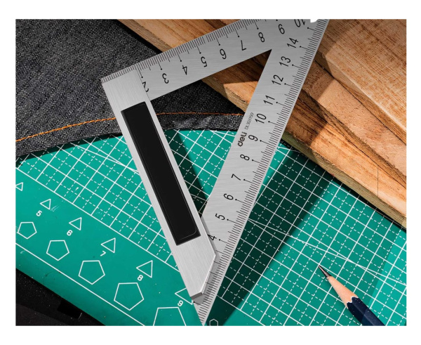 Линейка треугольная 120*170мм(130*180мм), сталь+алюминиевое основание, Deli DL303150