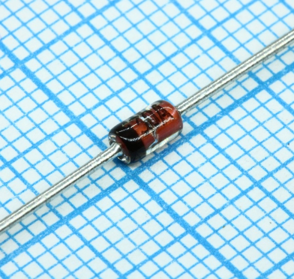 Стабилитрон  3.9в, 1вт, 1N4730A, DO41