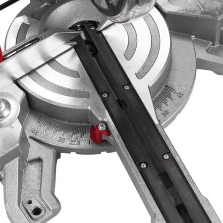 Пила торцевая Ставр ПТ-210/1800 1800Вт, 5000 об/мин, диск 210мм, посадка 25,4мм, глубина пила 55мм