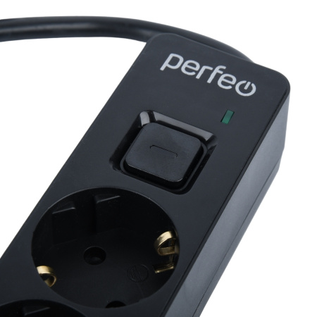 Сетевой фильтр  1.8м, 5 розеток Perfeo, REAL STREAM, 16А, 3500Вт, с выключателем, тройная защита, черный