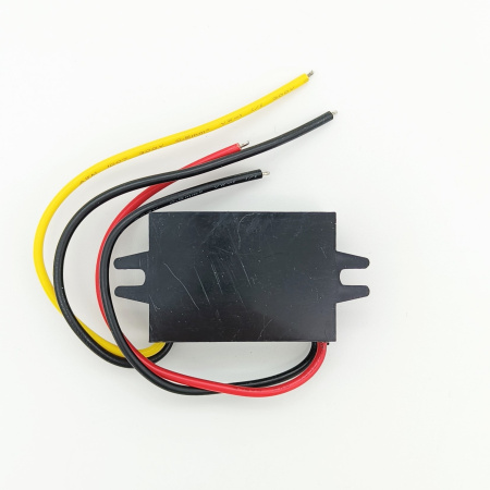 Преобразователь DC/DC в корпусе out 24V  3A, in 30..90V, StepDown, IP67, 63*32*18, YJ3090J2403J-M