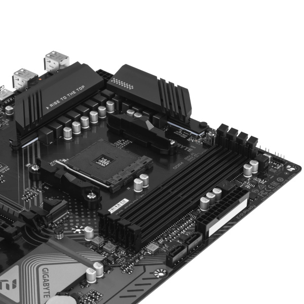 Мат.плата SocAM4 AMD B550 Gigabyte B550 EAGLE (ATX,4DDR4,2M.2,5PCI-E16,HDMI,PC3200)