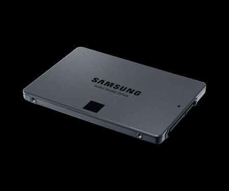 SSD-накопитель 1Тб Samsung 870 QVO [MZ-77Q1T0BW](Samsung MJX,QLC 3D V-NAND,560/530 Мб/с)