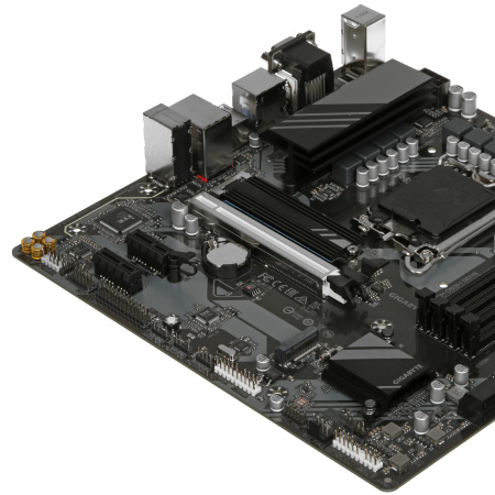 Мат.плата S1700 B760 Gigabyte B760M DS3H GEN5 (mATX,4xDDR5,2M.2,PCI-E16,2PCI-E, 2DP,HDMI,VGA,PC7600)