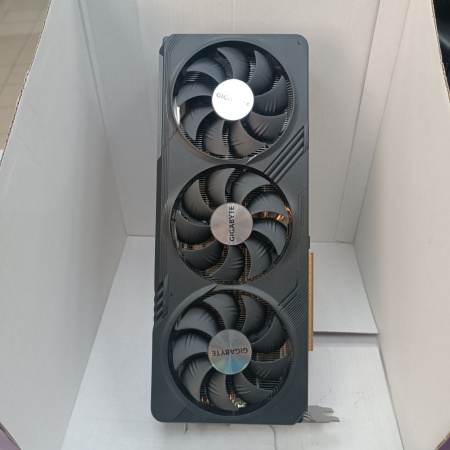 Распродажа! Видеокарта Radeon RX 7800XT Gigabyte 16Гб GAMING OC GDDR6,256bit,2HDMI,2DP (GV-R78XTGAMING OC-16GD) (устанавливалась)