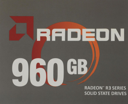 SSD-накопитель 960Гб AMD Radeon R3 [R3SL0960G2](3D NAND,550/500 Мб/с)