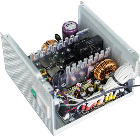 Блок питания 700Вт Deepcool GamerStorm PF700X WH (APFC,120мм,2PCI-E,6SATA,80+BRONZE,белый)[PF700X WH]