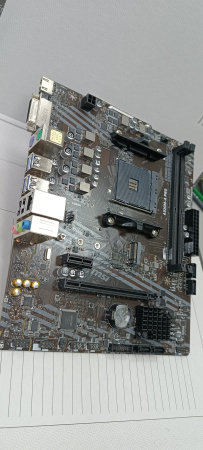 Распродажа! Мат.плата SocAM4 AMD A520 MSI A520M-A PRO (без комплекта)