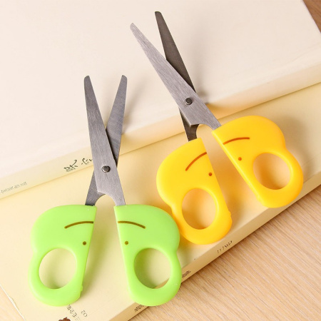 Ножницы 12см. DELI детские, в футляре (6031)