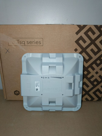 Распродажа! Точка доступа Mikrotik SXTsq Lite5 (RBSXTsq5nD) 802.11n 300 Мбит/с 1xLAN(царапины)