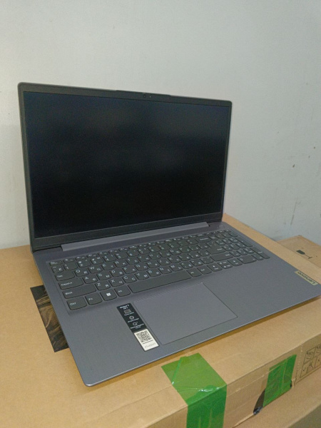 Распродажа! Ноутбук Lenovo 15.6" IdeaPad 3 15ITL6 Intel i3-1115G4/8Gb/256SSD/UMA/Dos/FHD/Black/82H8005HRK(царапины)