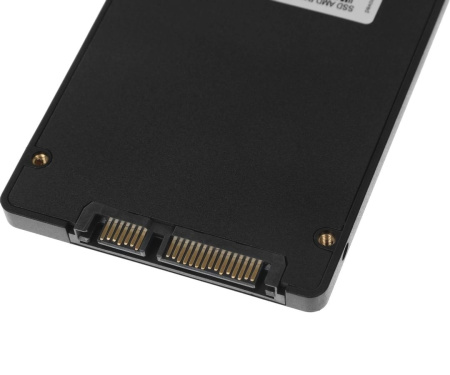 SSD-накопитель 480Гб AMD Radeon R3 [R3SL0480G2](3D NAND,550/470 Мб/с)
