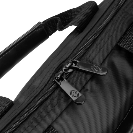 Сумка_для_ноутбука 15.6" Digma R-110 черный полиэстер (R110BK)