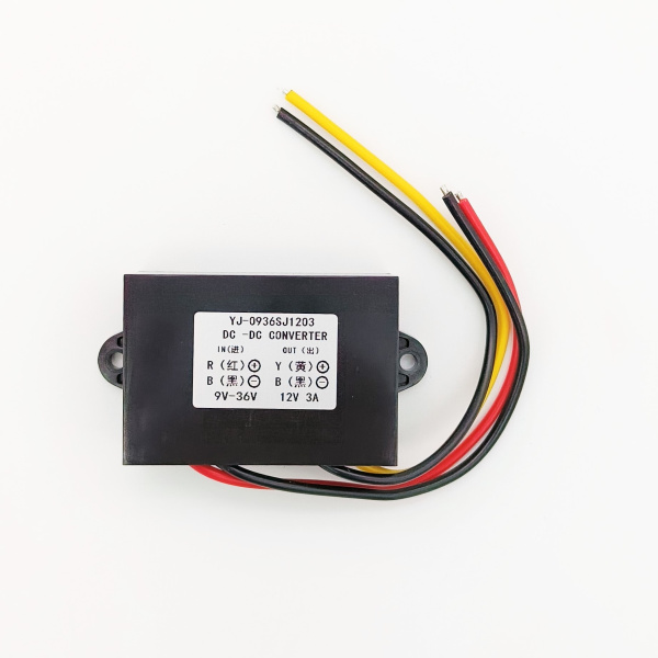 Преобразователь DC/DC в корпусе out 12V  3A, in 9..36V, Buck/Boost, IP67, 46*32*18, YJ-0936SJ1203