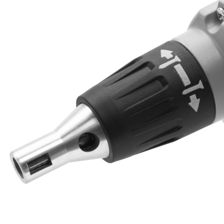 Дрель-шуруповерт Ставр ШС-800 питание 220В, 800Вт, 0-4000 об/мин, момент до 28 Нм, патрон 1/4", реве