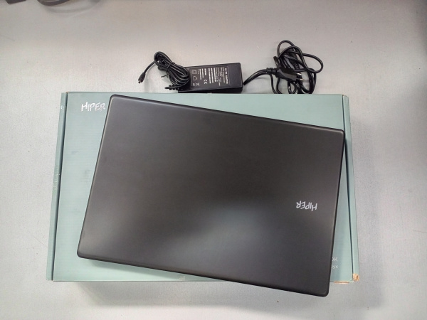 Распродажа! Ноутбук Hiper 15.6" WORKBOOK Intel i3-1000NG4/8Gb/256SSD/VGA int/W11Pro/IPS/FHD/Black/U26-15FII3100R8S2WPG(царапины)