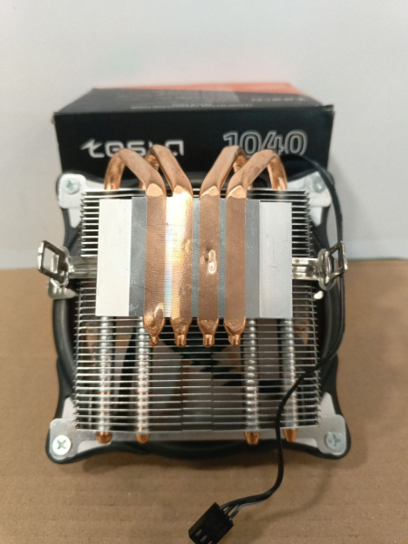 Распродажа! Кулер S115x/2011/2066/1200/1700/AMx TESLA 1040RGB (155W/120mm/1600rpm/RGB)(вмятина)