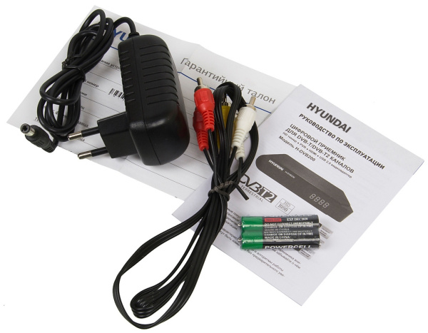 Цифровая приставка DVB-T2 Hyundai H-DVB200 черный