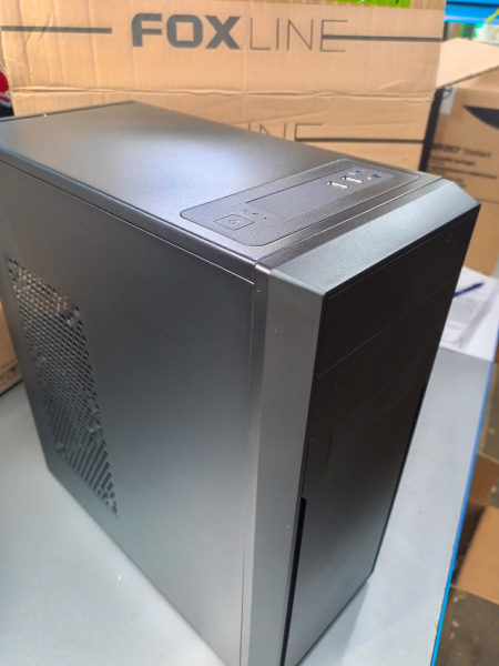 Распродажа! Корпус ATX Б_БП Foxline FL-302 (USB2.0,Audio,черный)(царапины)