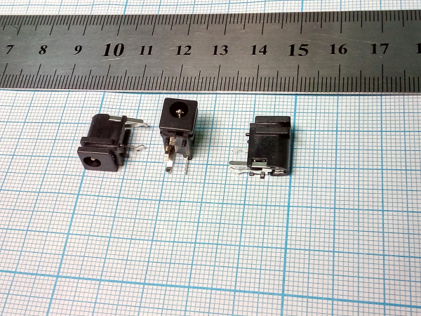 Разъём питания PJ №001