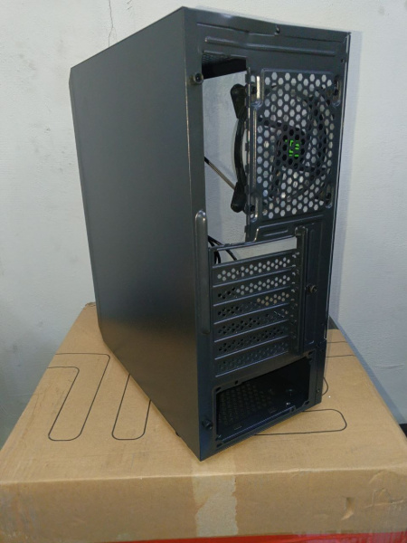 Распродажа! Корпус ATX Б_БП BaseTech eXtreme GFX-03 (USB3.0,Audio,TG,черный,4х120мм RGB)[BT-GFX-03-MESH-4F-RGB](вмятины)